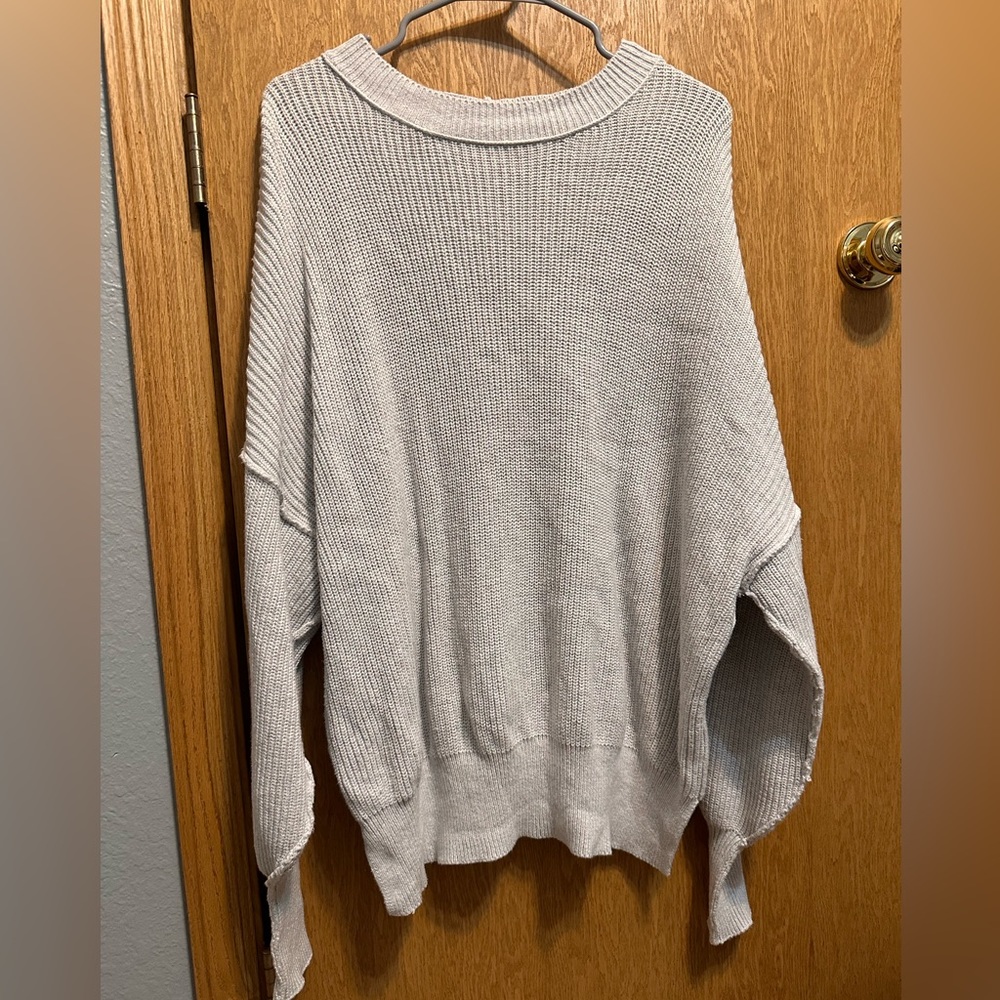 NWOT arie sweater